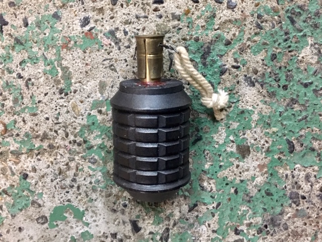 旧日本軍 97式手榴弾