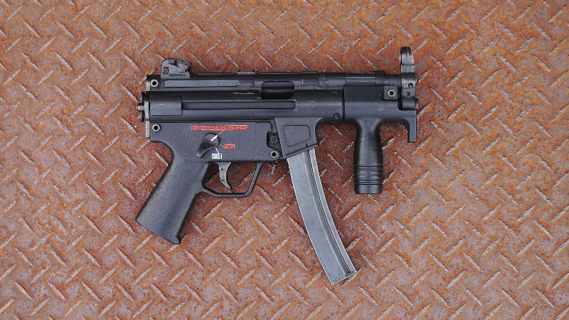 H&K MP5K　サブマシンガン